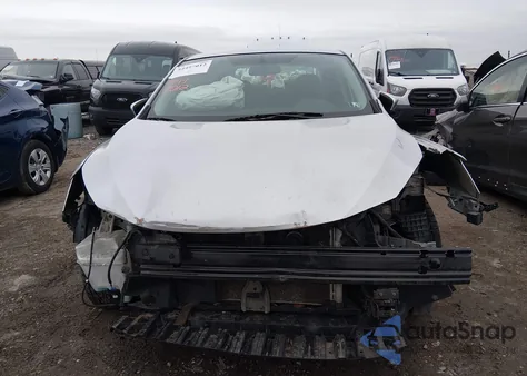 2018 Nissan Sentra S z USA, uszkodzony, nr VIN 3N1AB7AP1JY279889